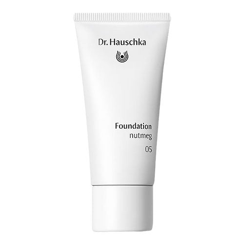 Dr  Hauschka Foundation 05 Nutmeg